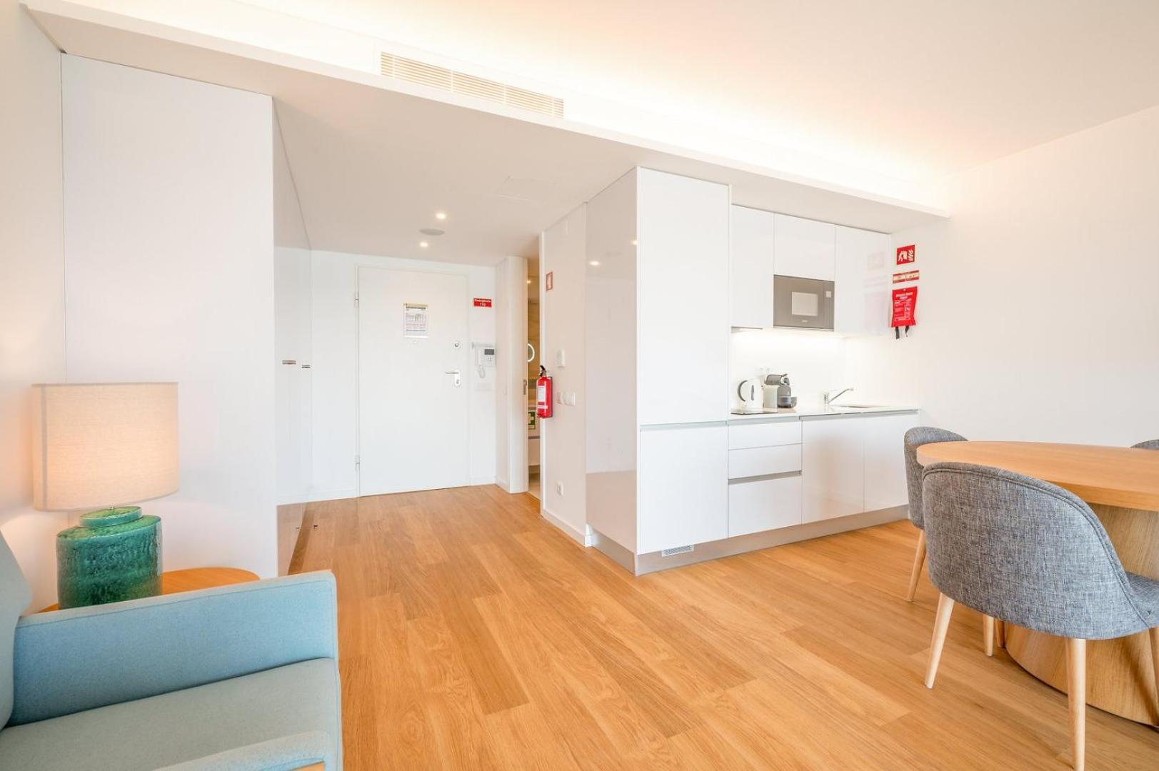Guestready - Beachfront Naufrago'S Retreat 2 Sesimbra Bagian luar foto